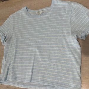American Eagle Women's Cropped Shirt Size Medium